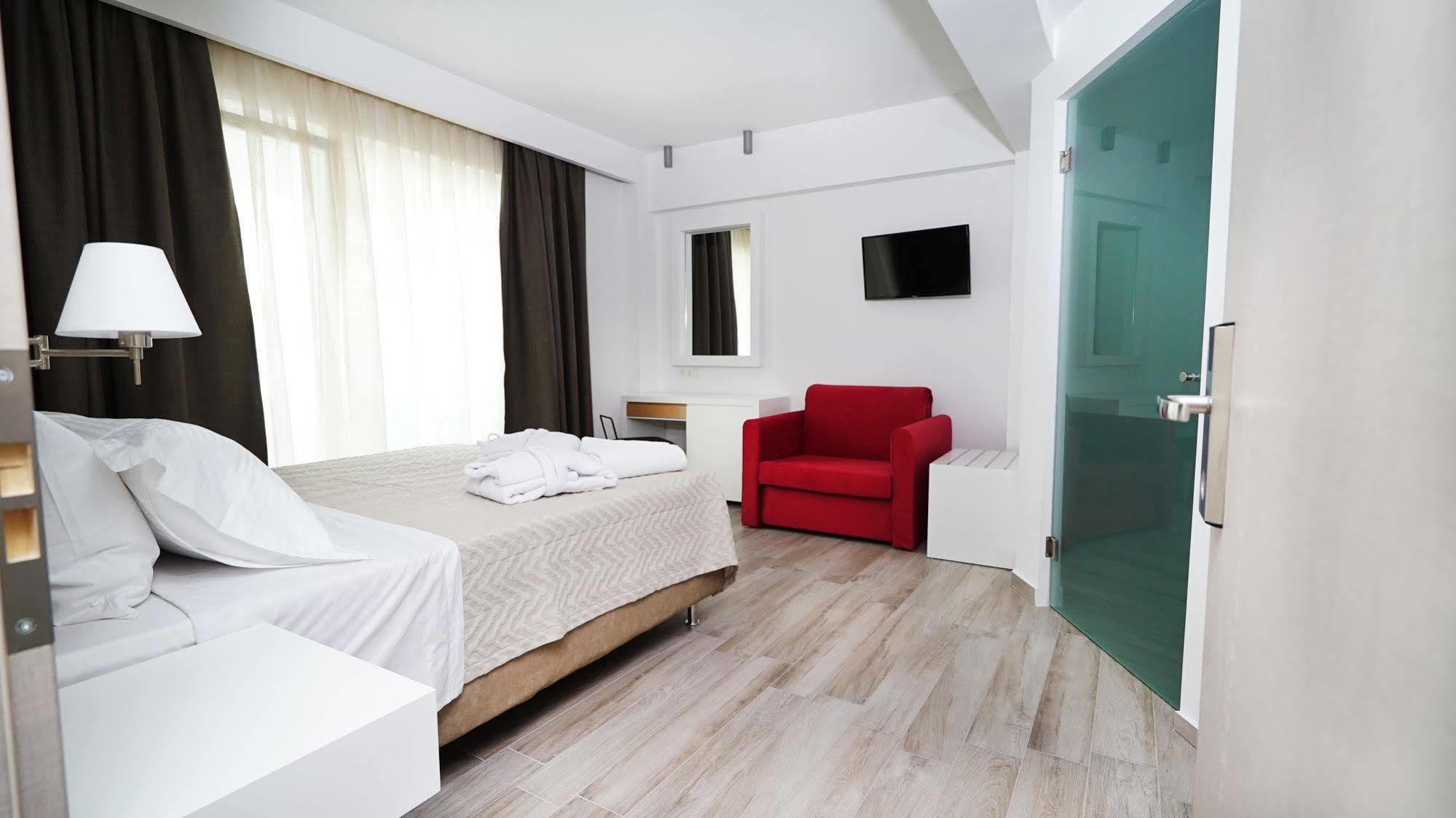 Olympus Thalassea Hotel 3*