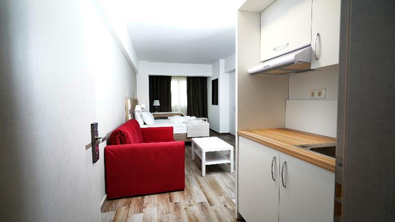 Olympus Thalassea 3*
